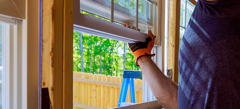 >Bay Window Curtain Rail Track in Lehigh Acres, FL