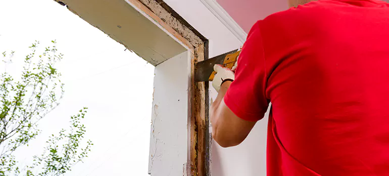 Residential Accordion Door Repair in Lehigh Acres, FL