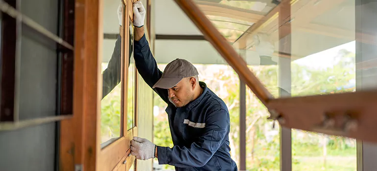 Double Hung Vinyl Window Sash Replacement in Lehigh Acres, FL